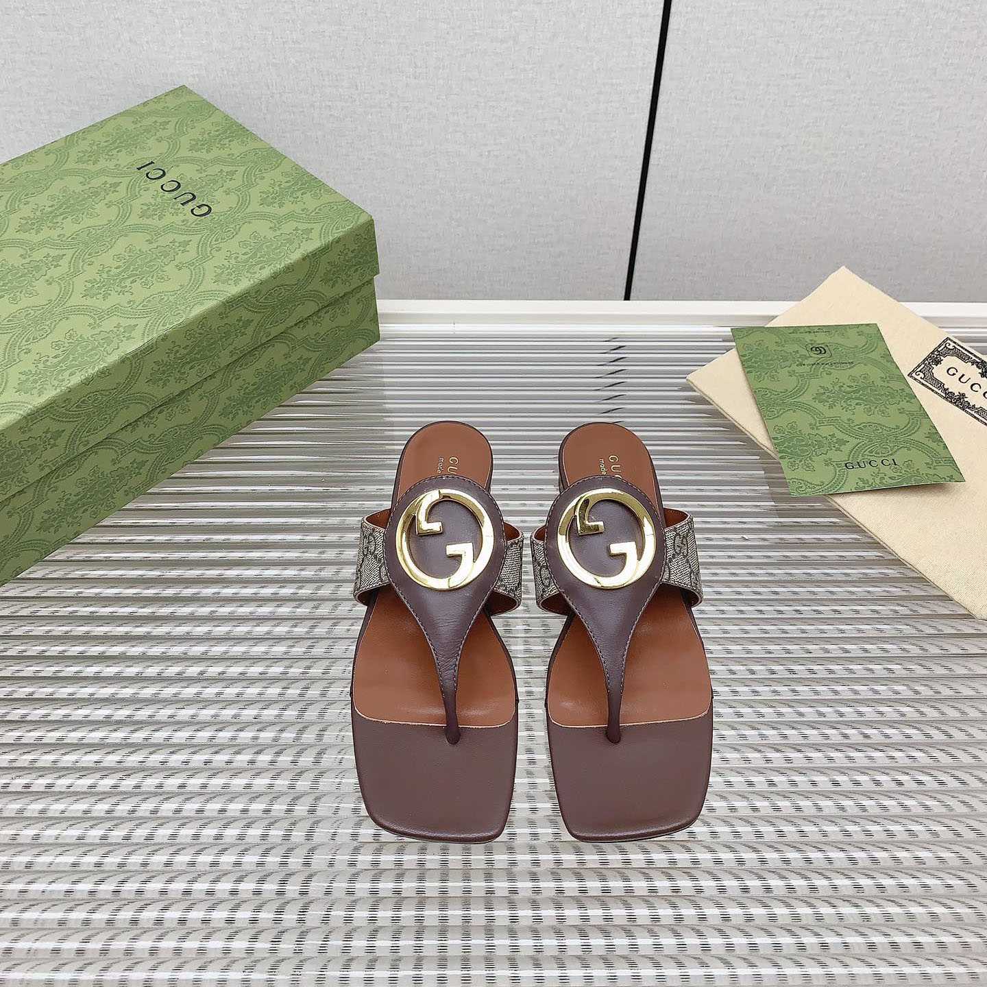 Gucci Brown Womens Blondie Thong Sandal - FashionPlug