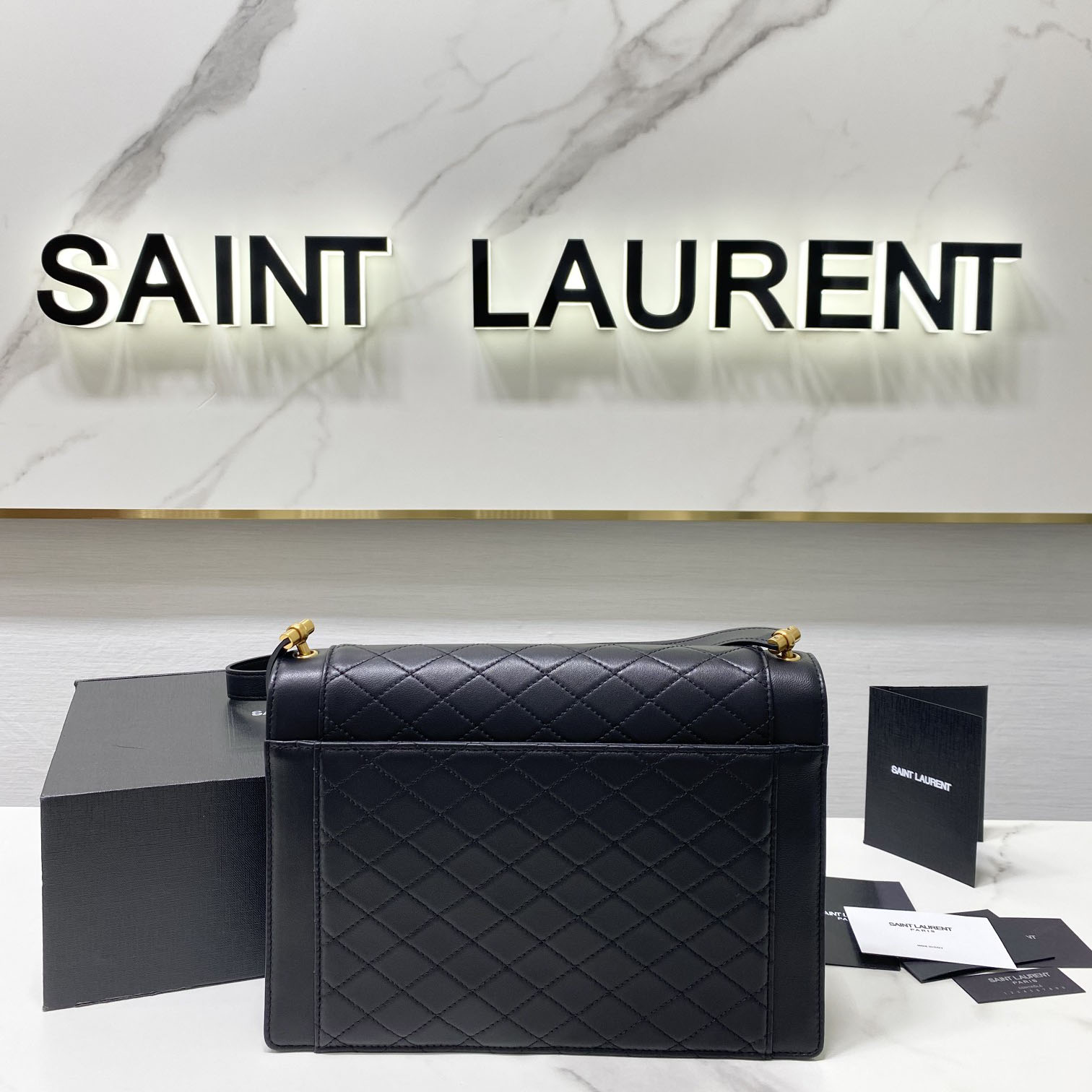 Saint Laurent Leather Crossbody Bag  ( 26x18x5cm) - FashionPlug
