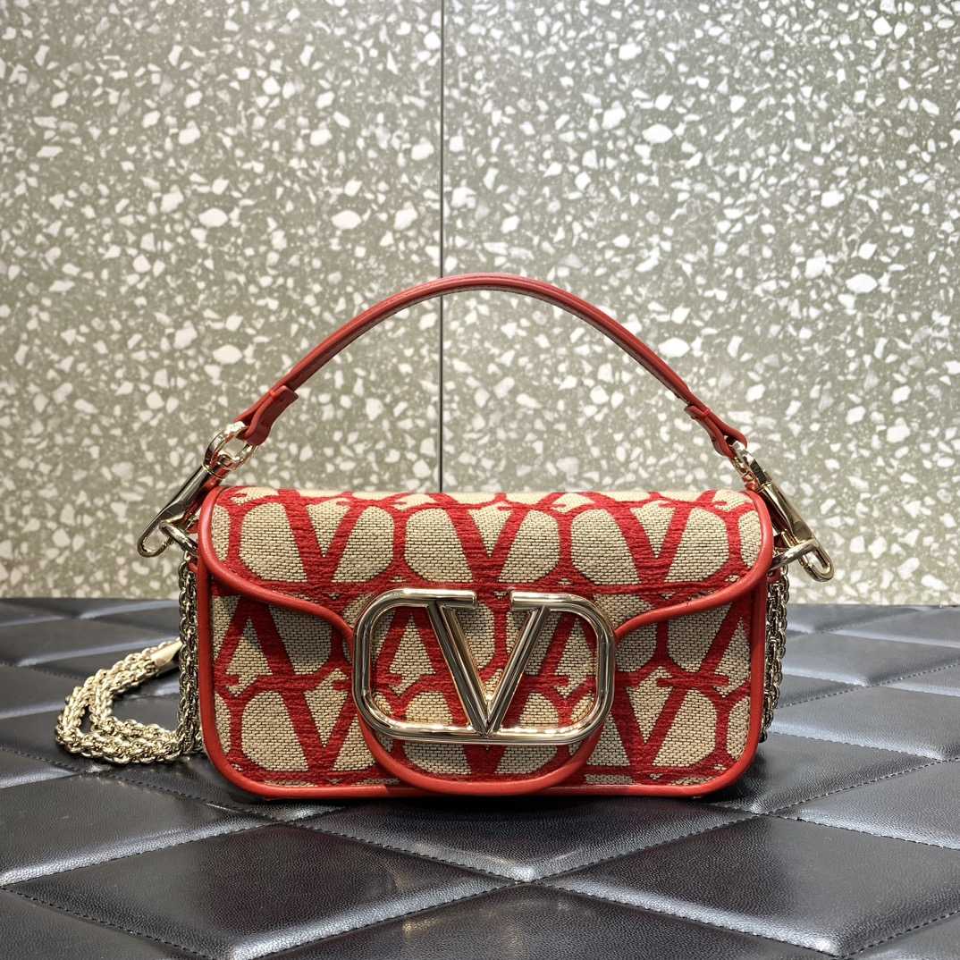 Valenti  VLogo Plaque Foldover Top Shoulder Bag  ( 20-11-5cm) - FashionPlug