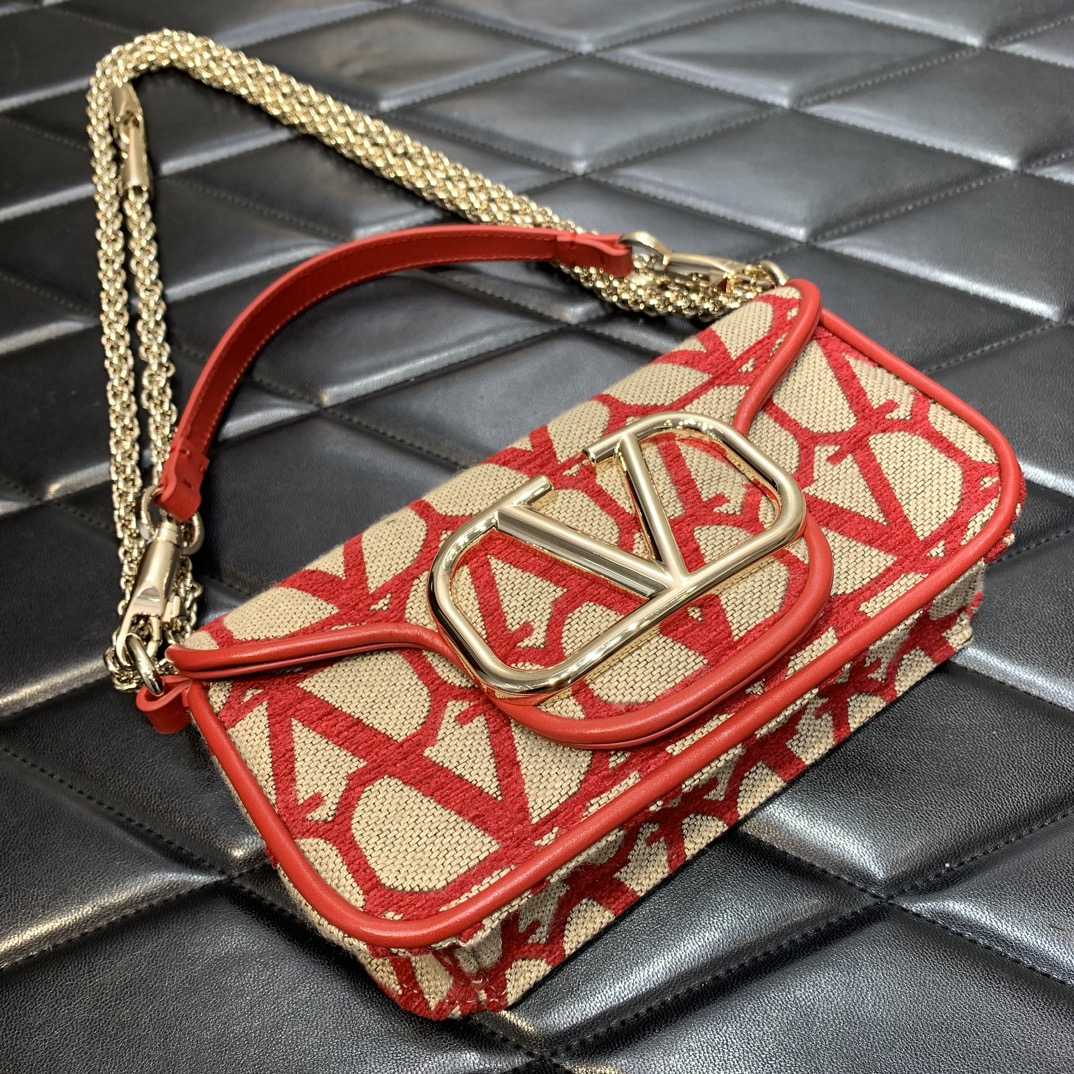 Valenti  VLogo Plaque Foldover Top Shoulder Bag  ( 20-11-5cm) - FashionPlug