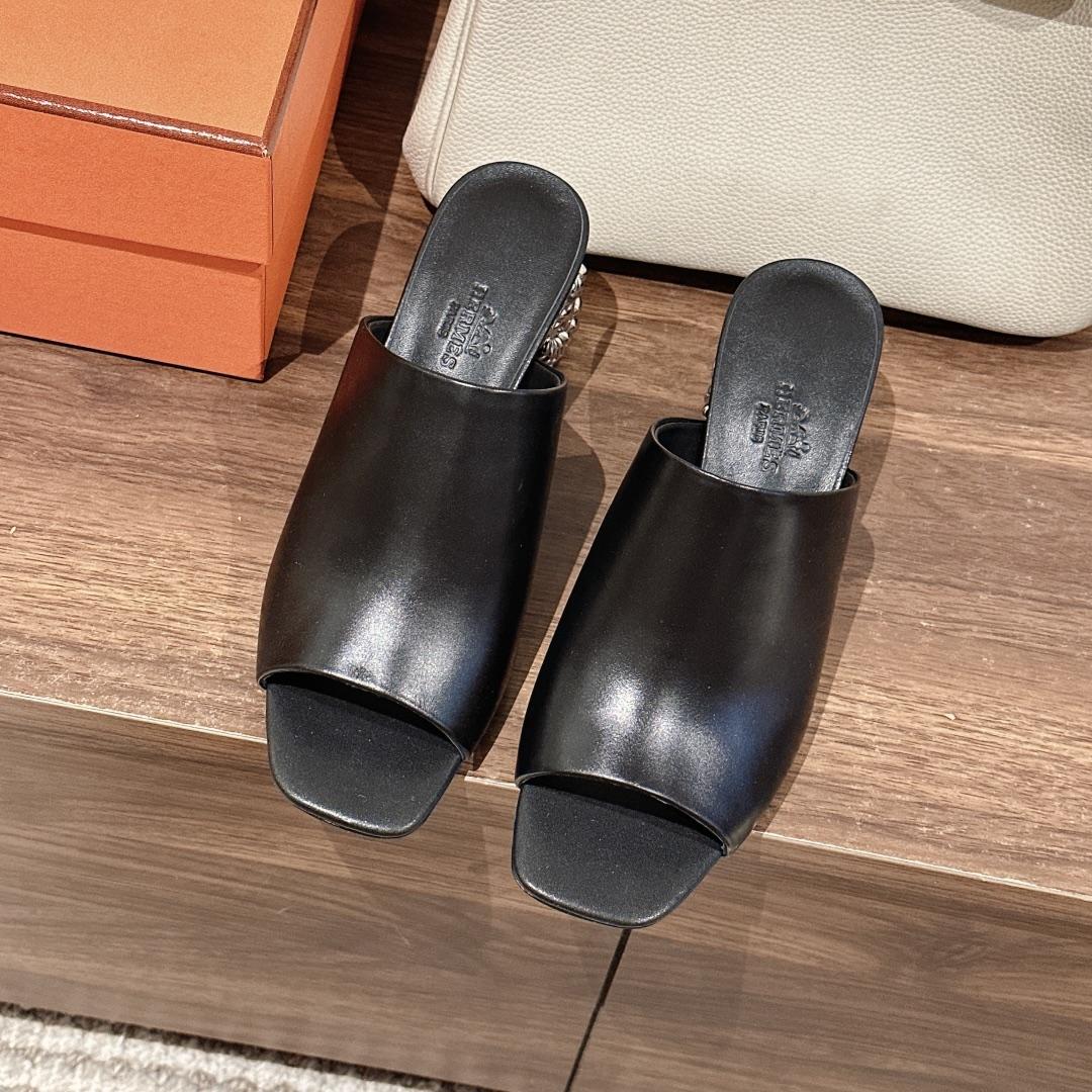 Hermes Glossy 60 Sandal - FashionPlug