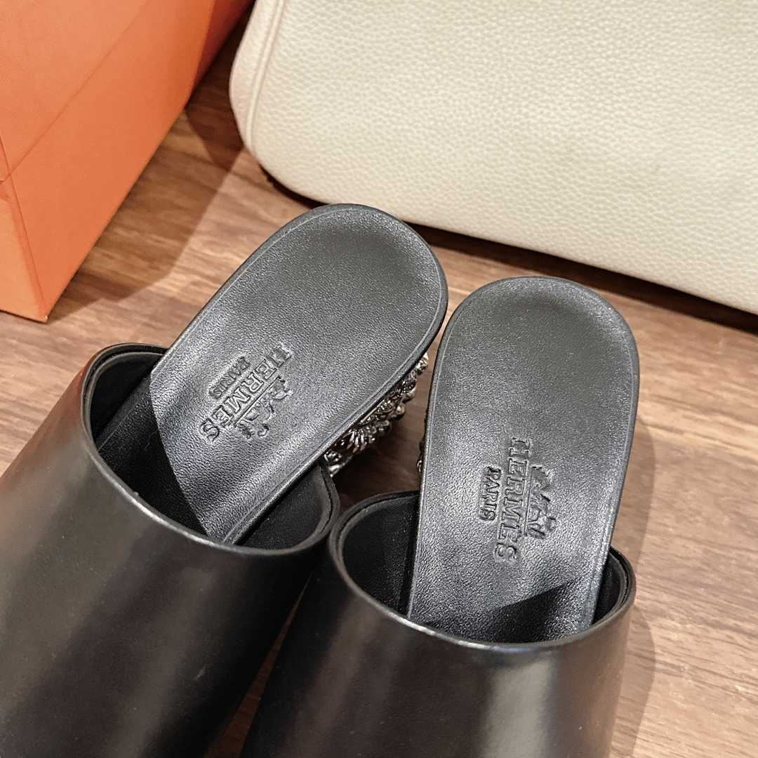 Hermes Glossy 60 Sandal - FashionPlug