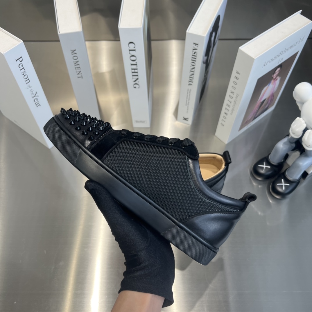 Christian Louboutin Sneakers - FashionPlug