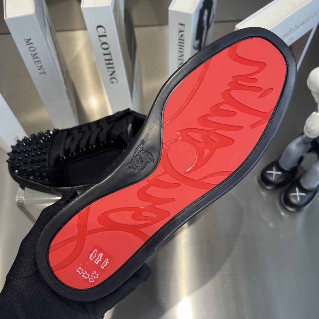 Christian Louboutin Sneakers - FashionPlug