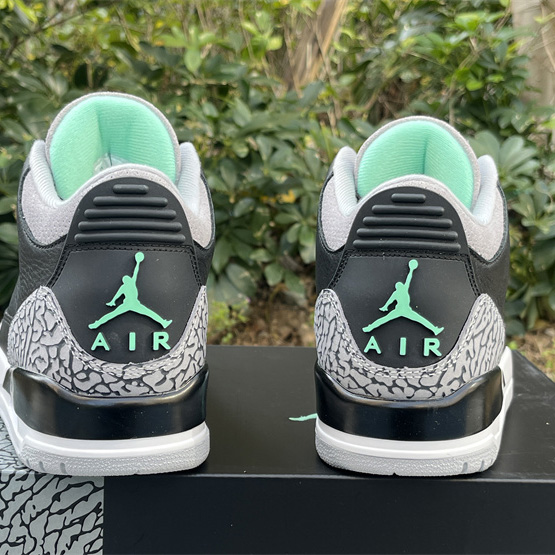  Air Jordan 3 “Green Glow” Basketball Shoes      CT8532-031 - FashionPlug