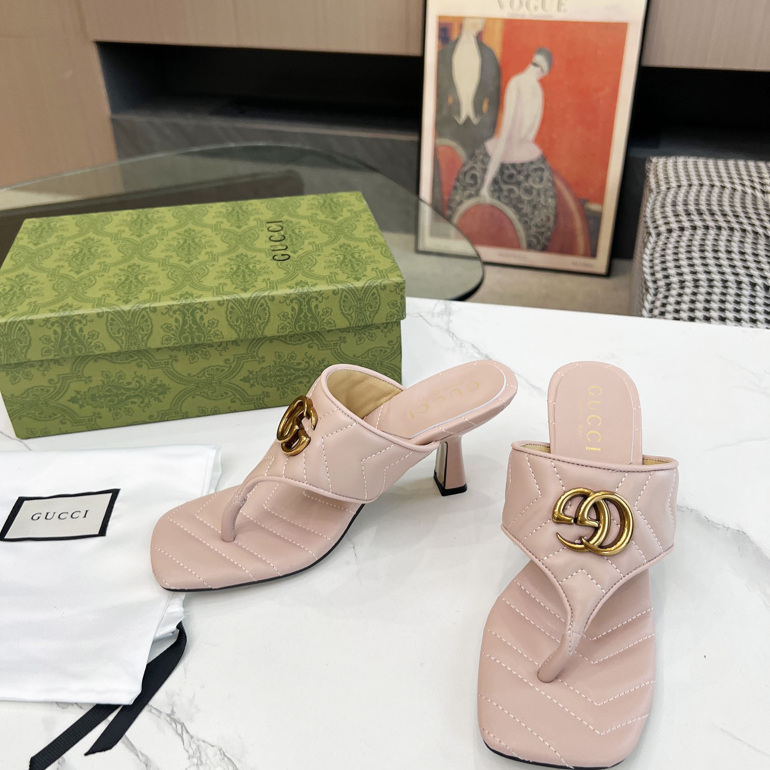 Gucci Women's Double G thong sandal - FashionPlug
