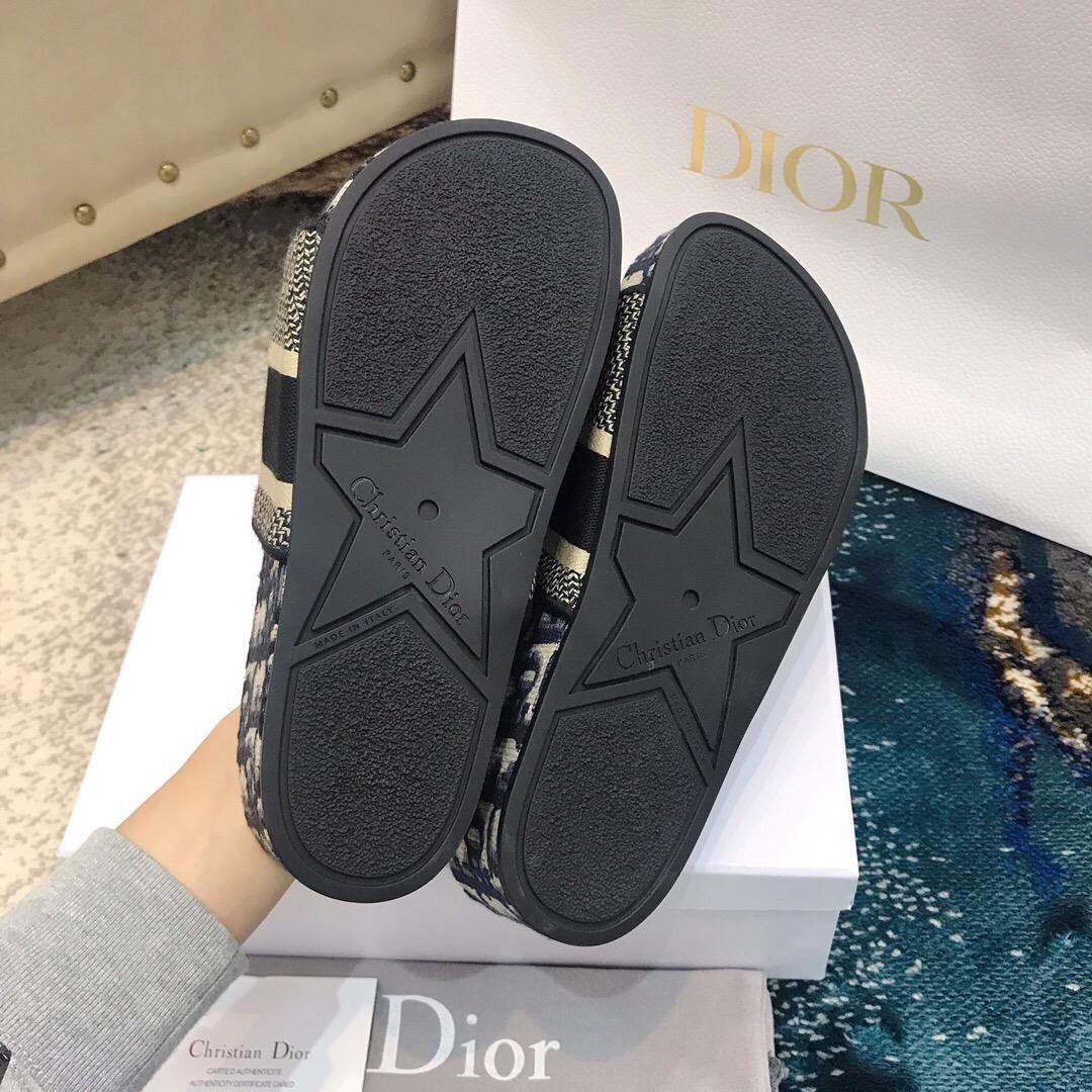 Dior Oblique D-Way Platform Sandals - FashionPlug