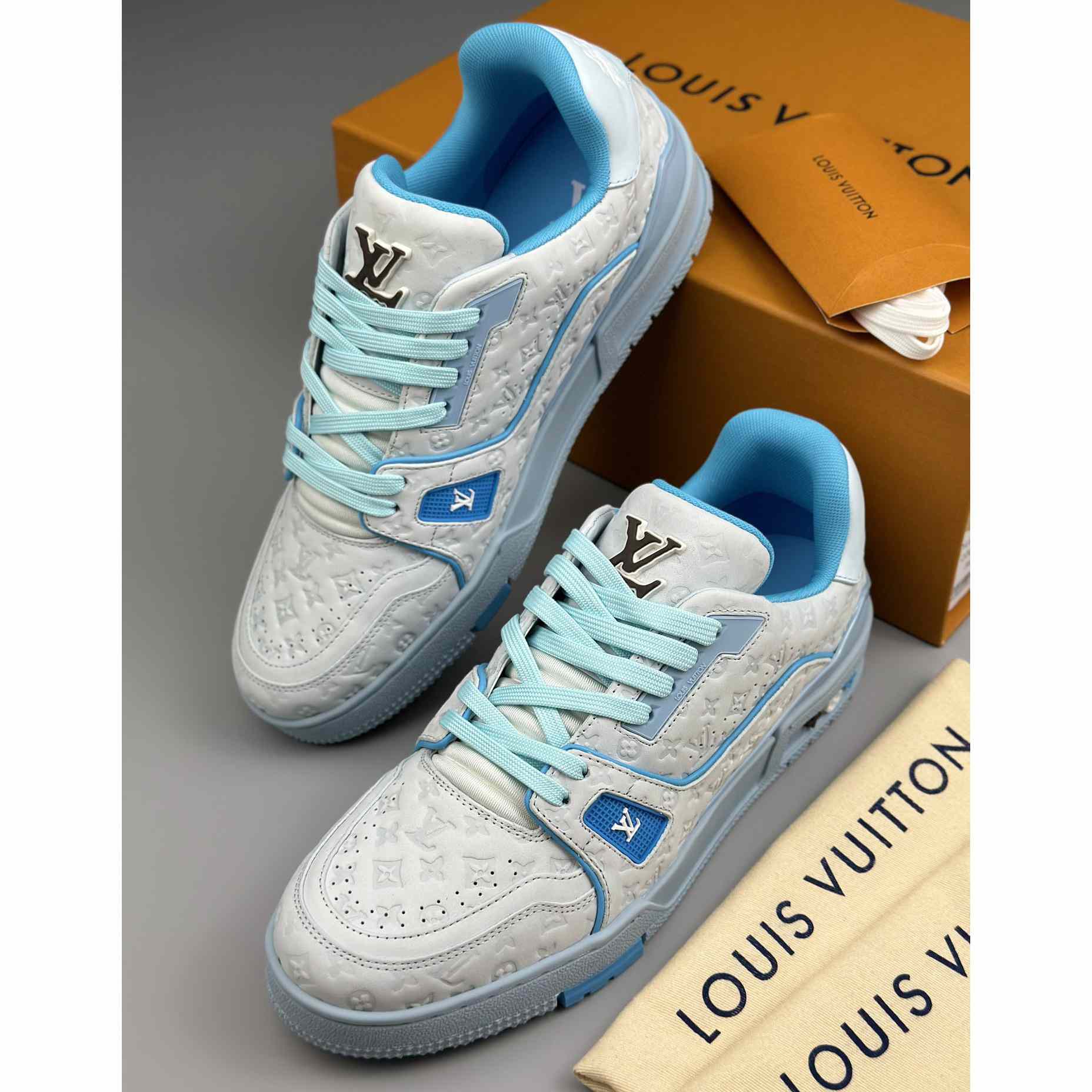 Louis Vuitton LV Trainer Sneaker      1ACXB1 - FashionPlug