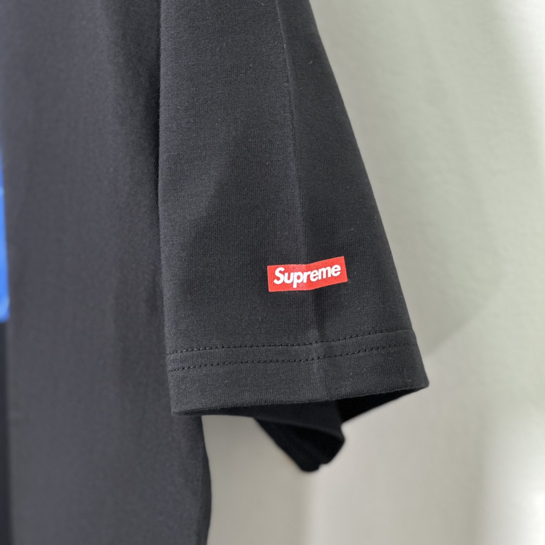 Supreme Tunnel Tee - FashionPlug