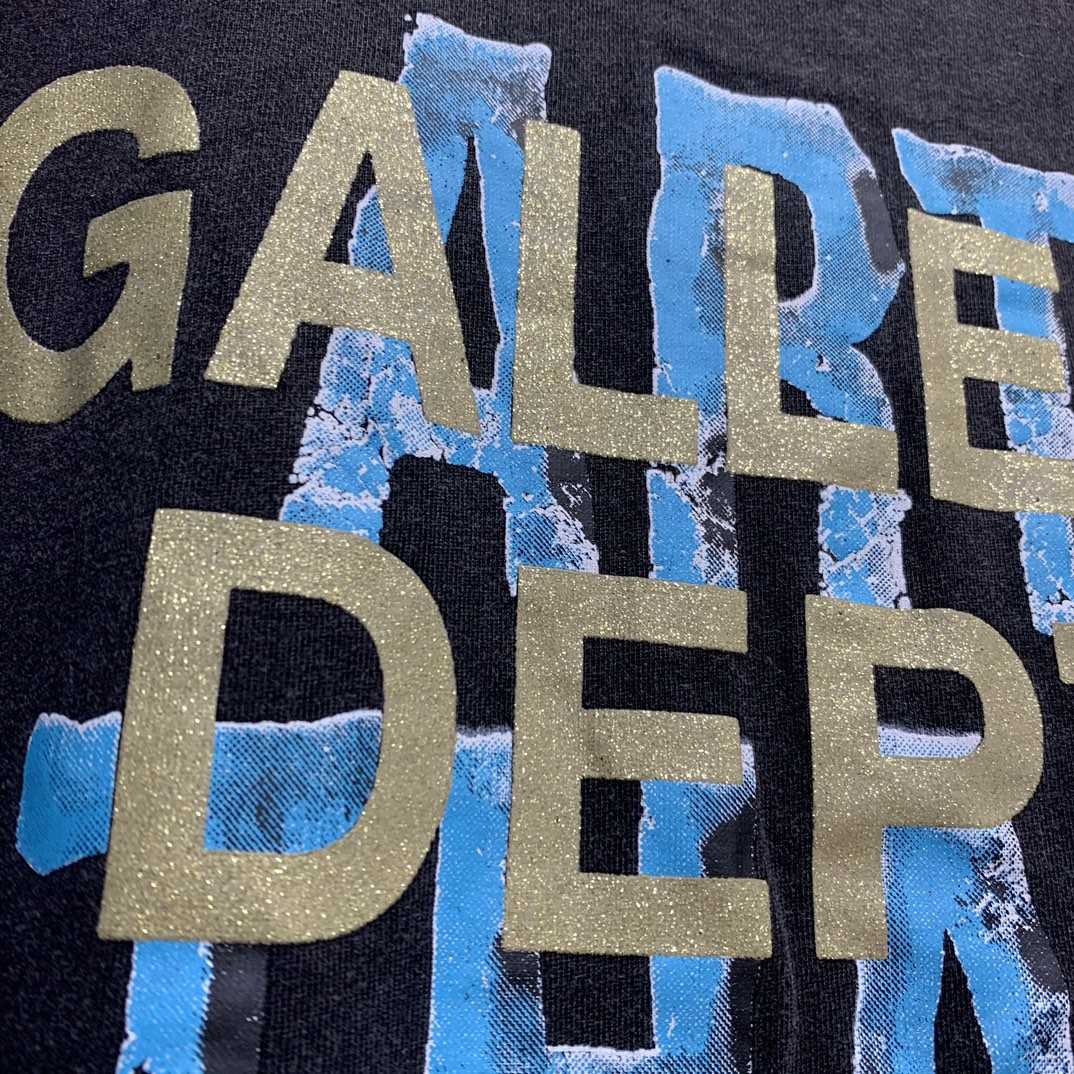Gallery Dept. Broken Atk Tee - FashionPlug