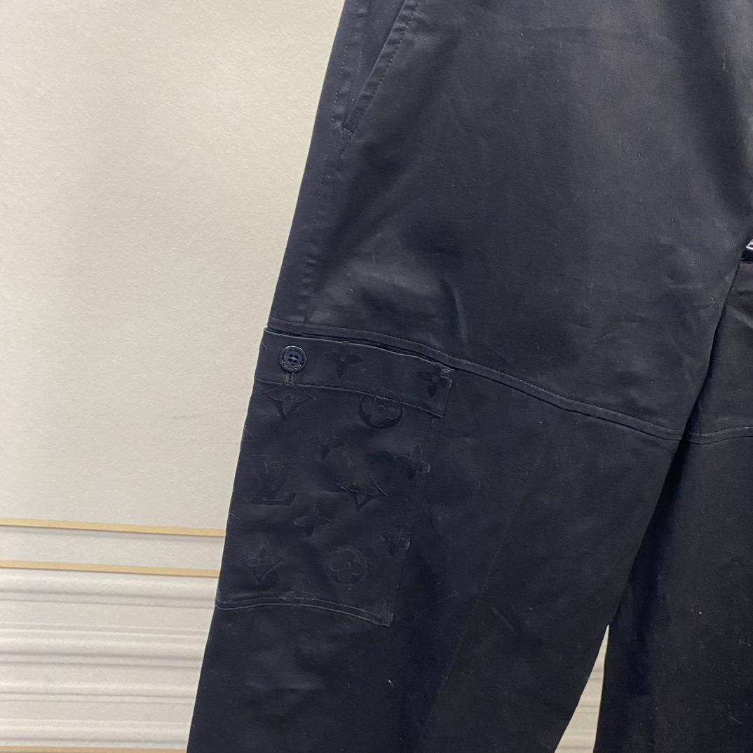 Louis Vuitton Cotton Workwear Pants - FashionPlug