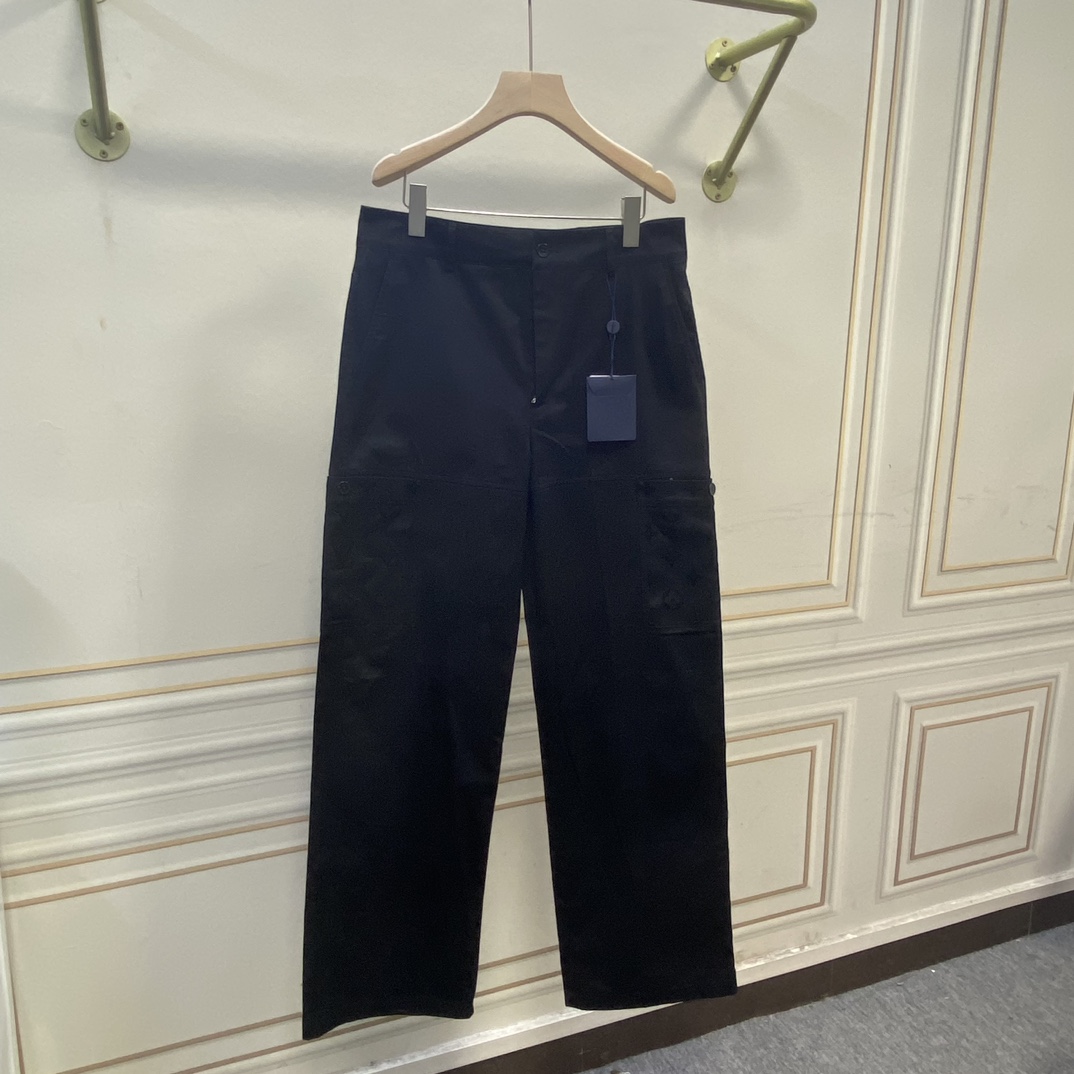 Louis Vuitton Cotton Workwear Pants - FashionPlug