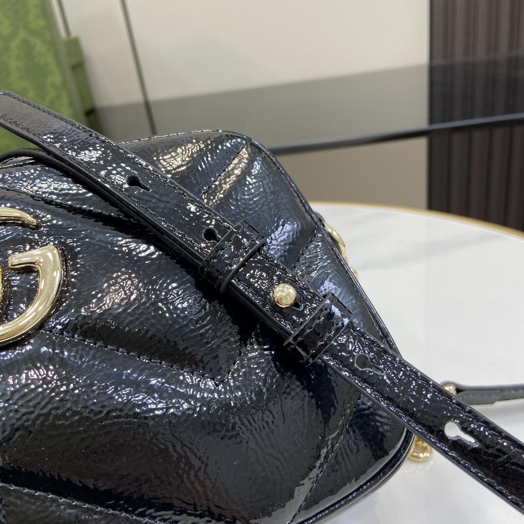 Gucci GG Marmont Small Shoulder Bag - FashionPlug