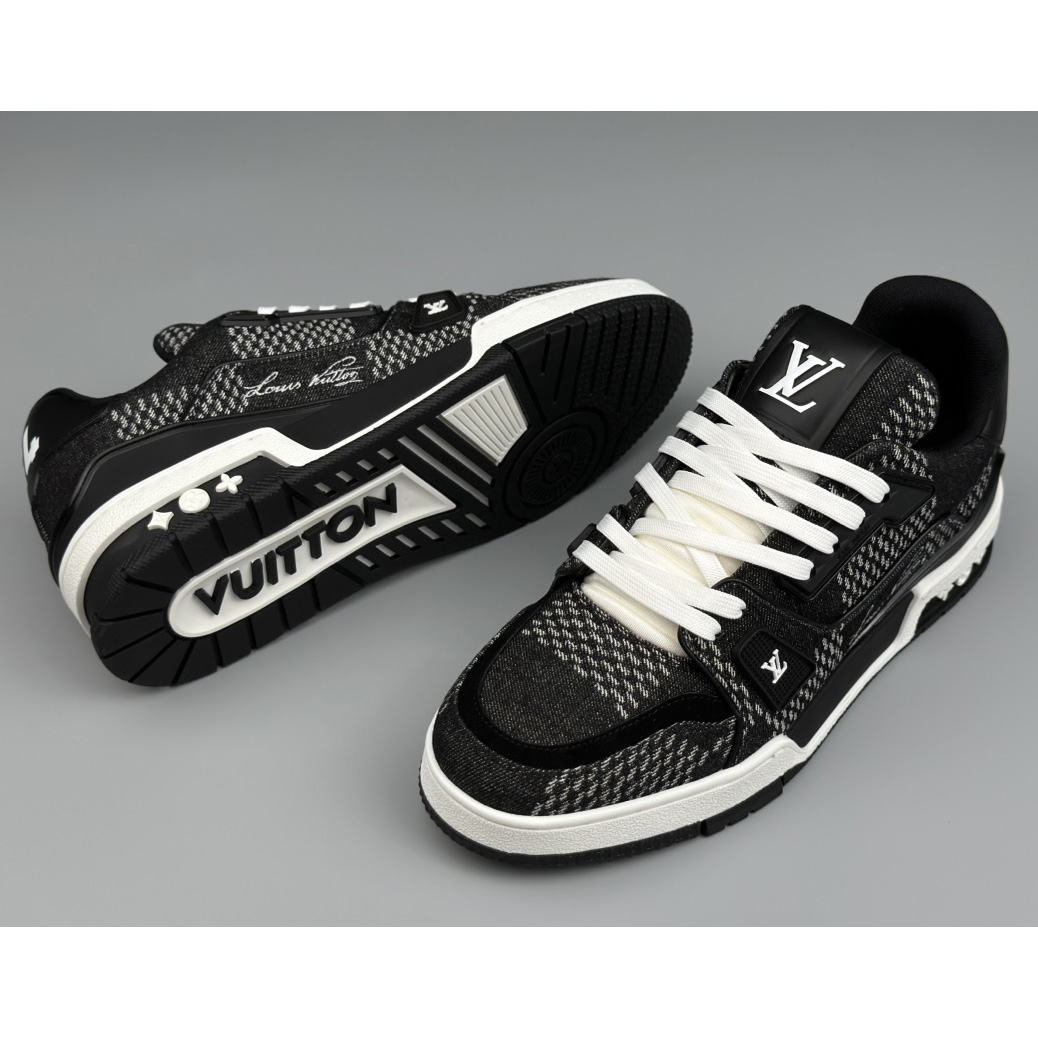 Louis Vuitton LV Trainer Sneaker    1AD6DZ - FashionPlug
