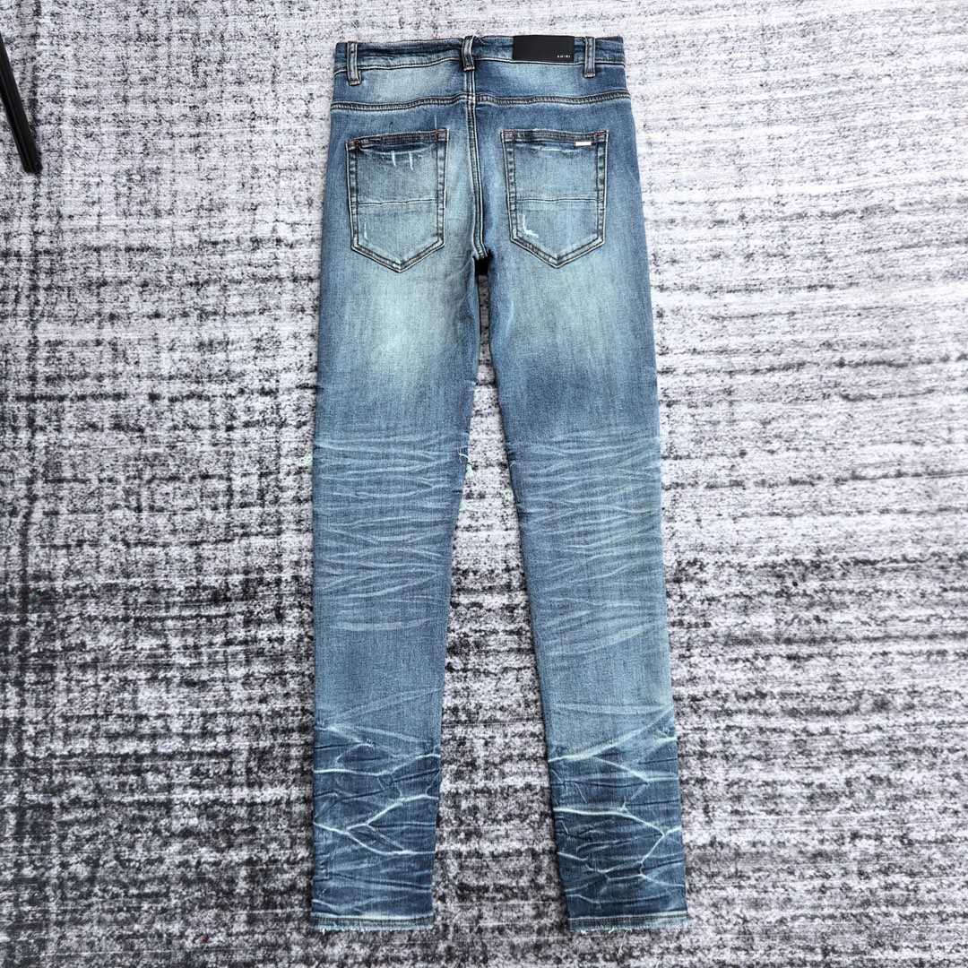 Amiri Slim Fit Jeans    672 - FashionPlug