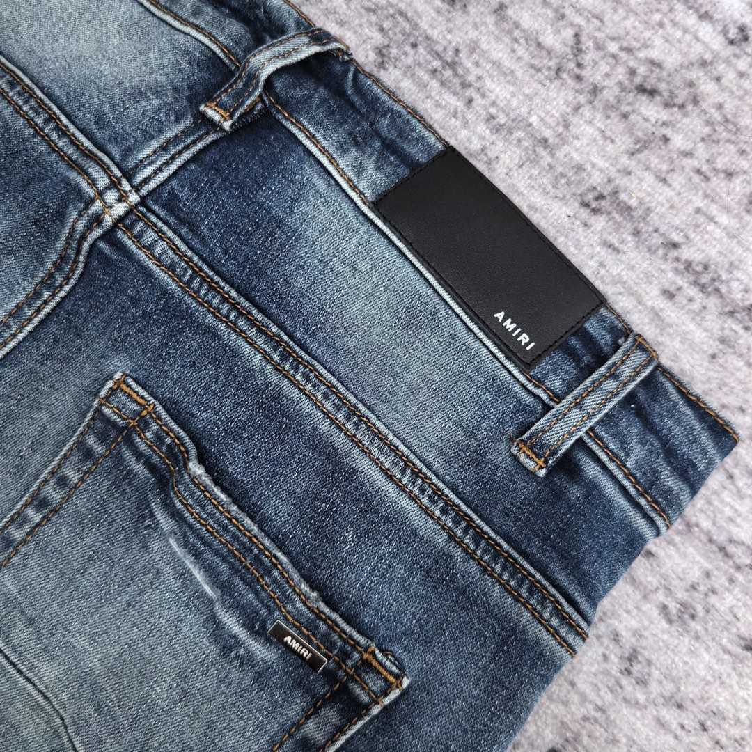 Amiri Slim Fit Jeans    672 - FashionPlug