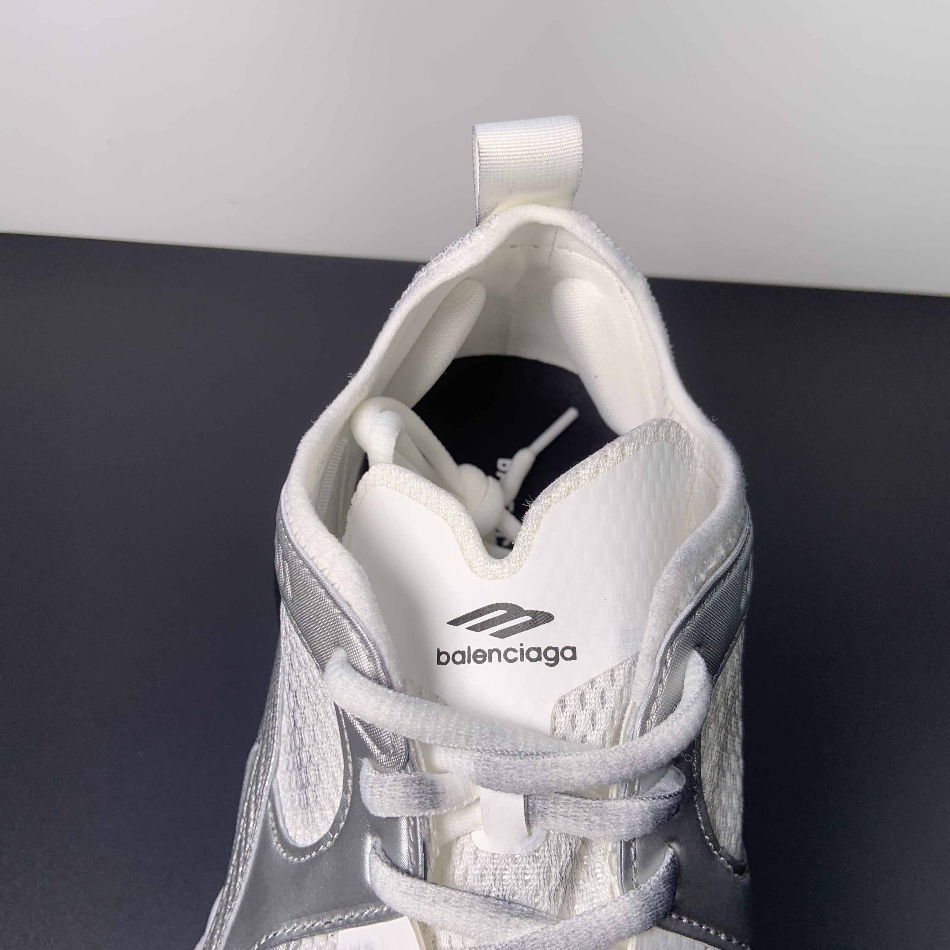 Balenciaga Circuit Sneaker In White And Silver  - FashionPlug