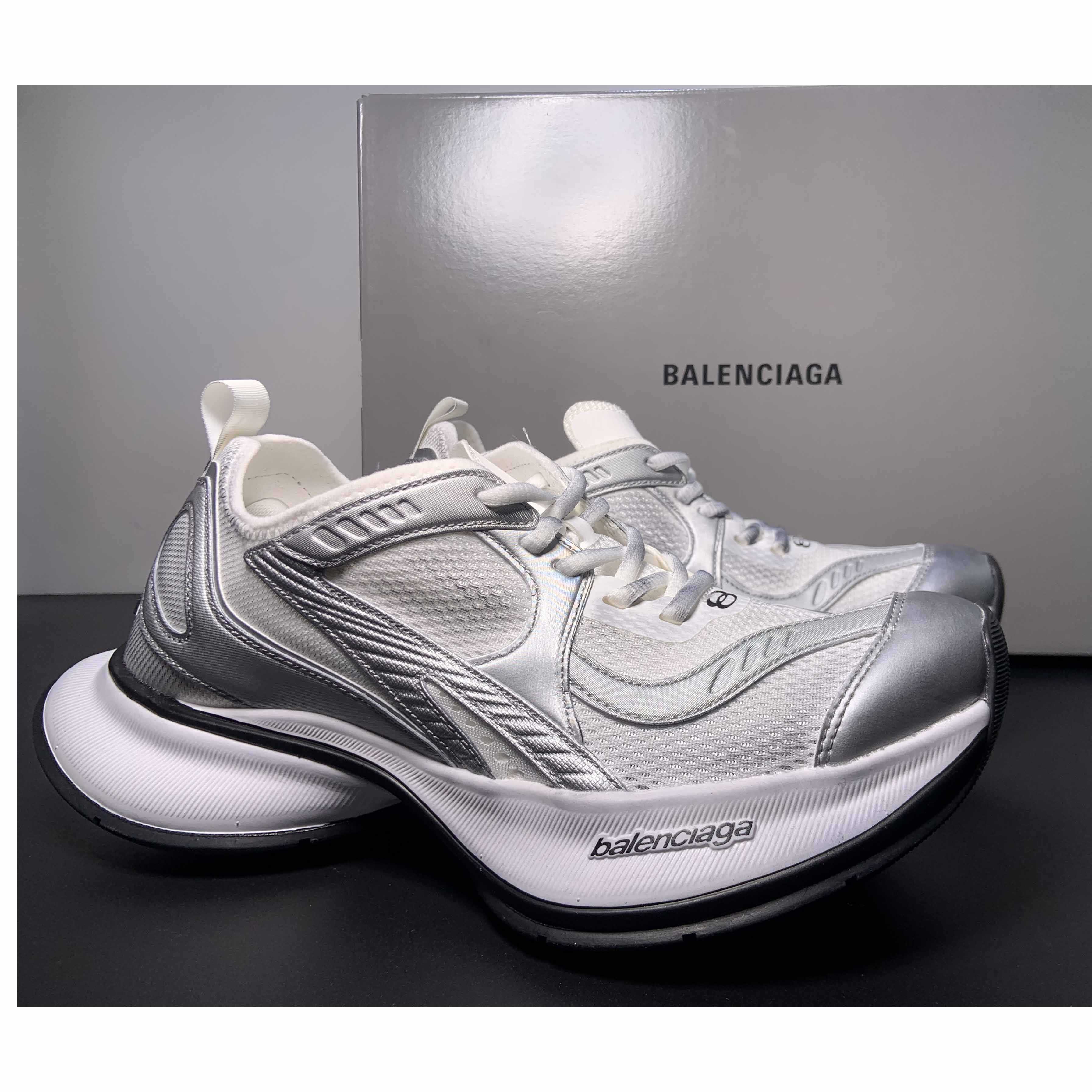 Balenciaga Circuit Sneaker In White And Silver  - FashionPlug