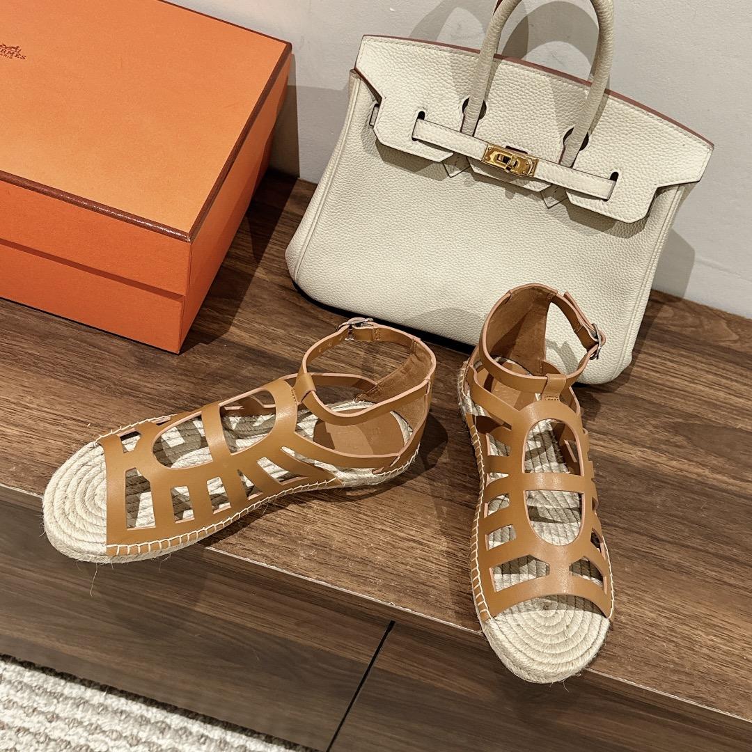 Hermes Costanza Espadrille - FashionPlug