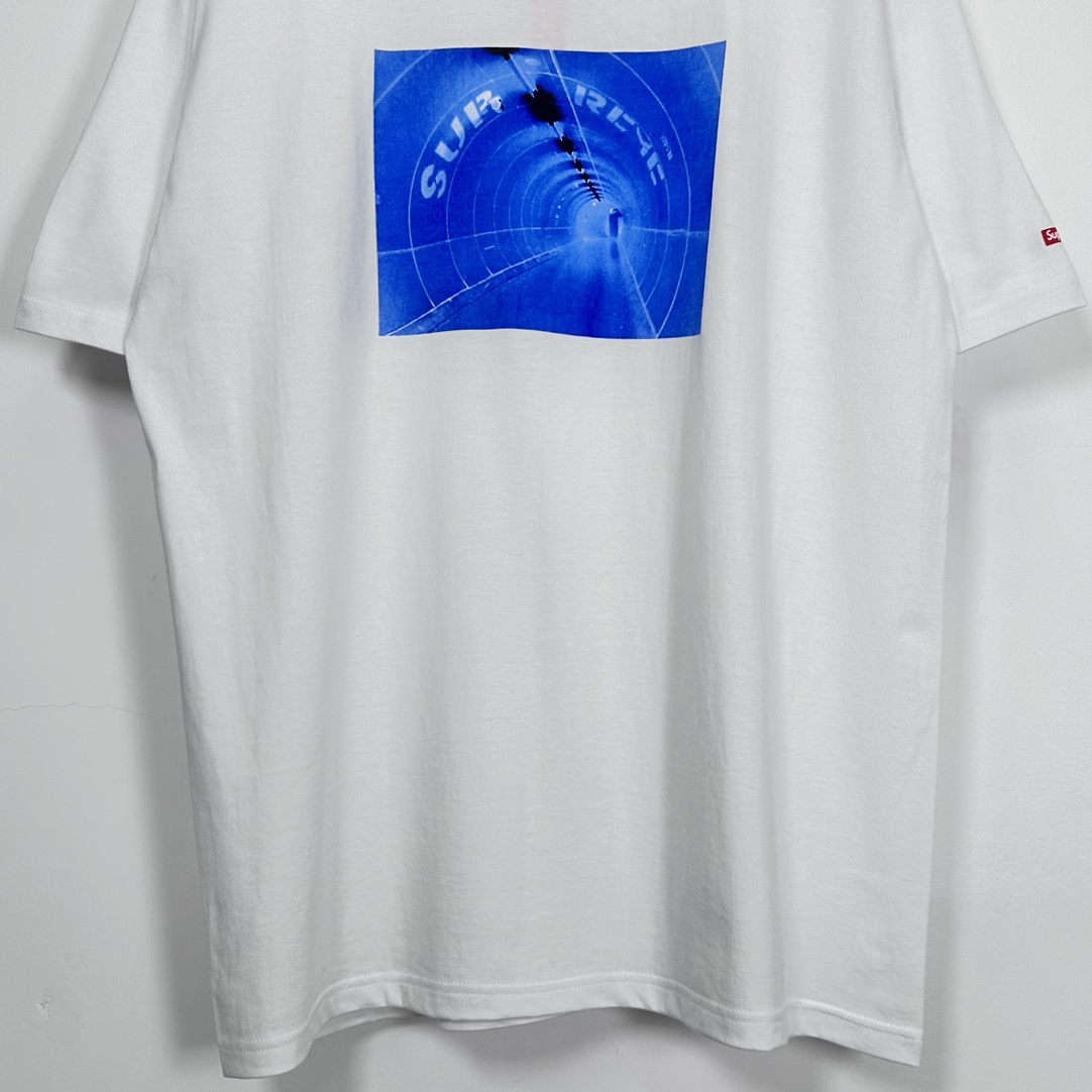 Supreme Tunnel Tee - FashionPlug
