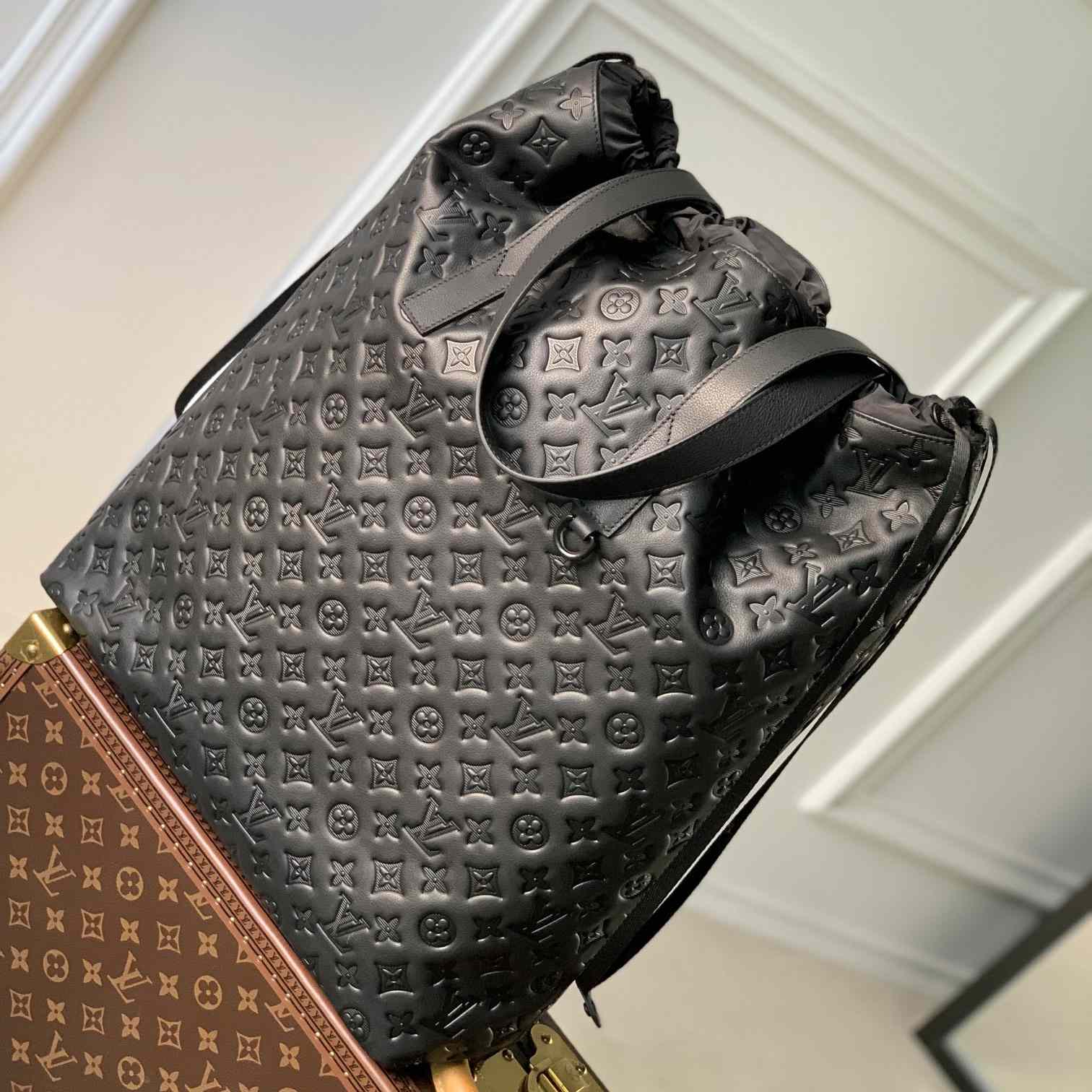 Louis Vuitton Helmet Bag   M46554 - FashionPlug