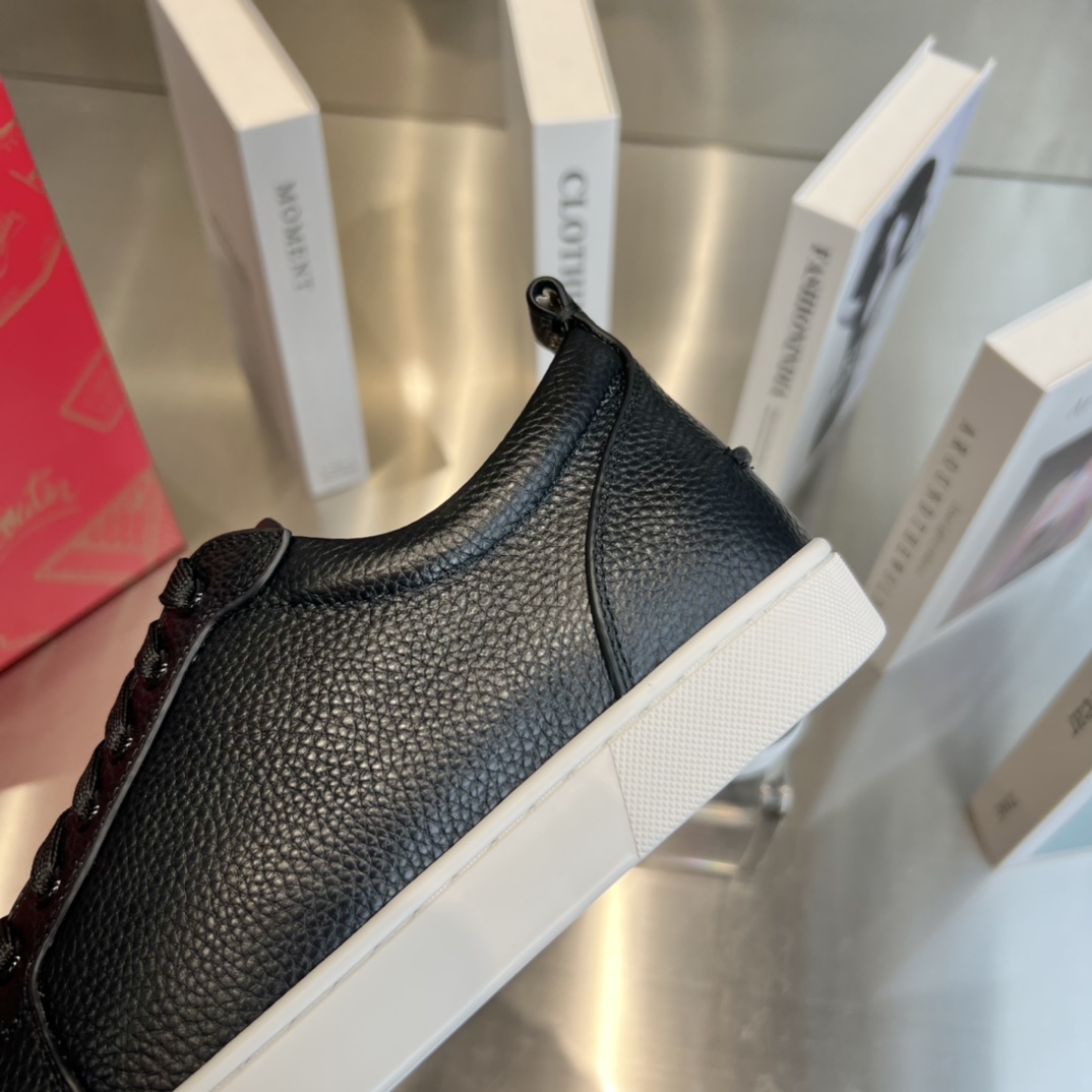 Christian Louboutin Sneakers - FashionPlug
