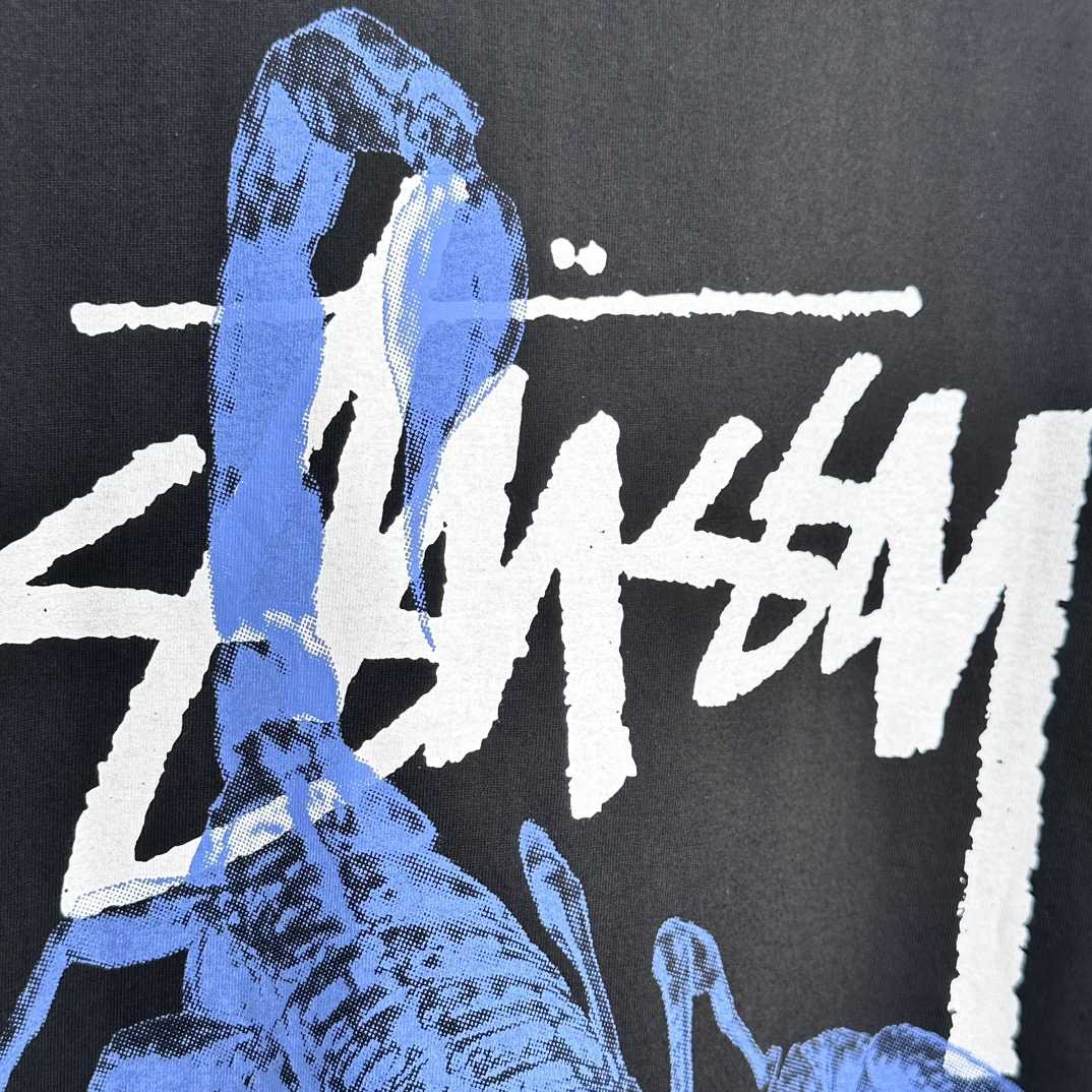 Stussy Scorpion Tee - FashionPlug