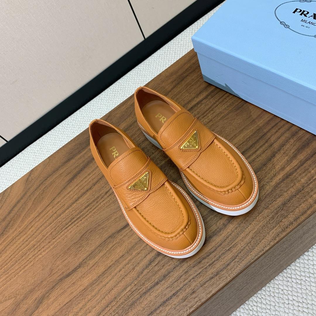 Prada Logo Leather Loafers  - FashionPlug