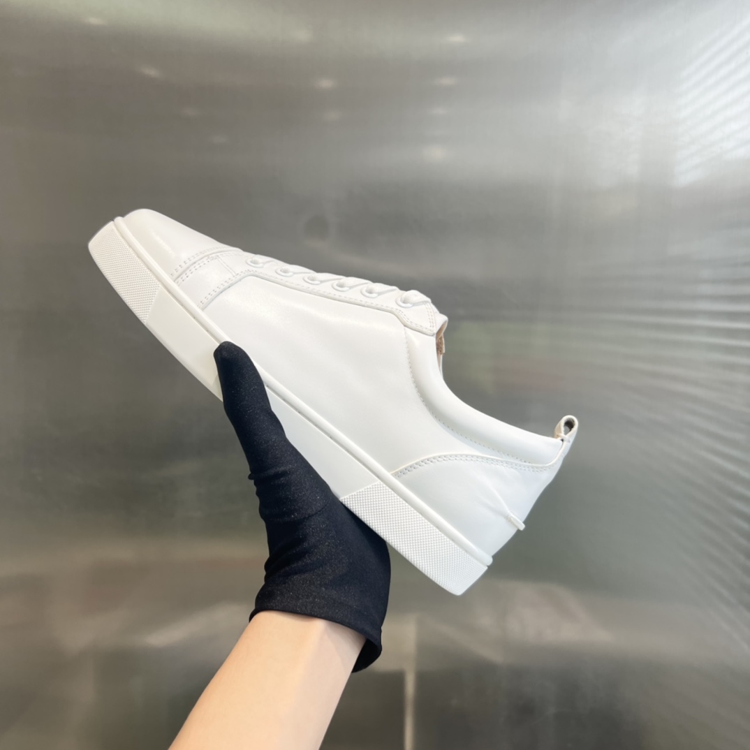 Christian Louboutin Sneakers - FashionPlug