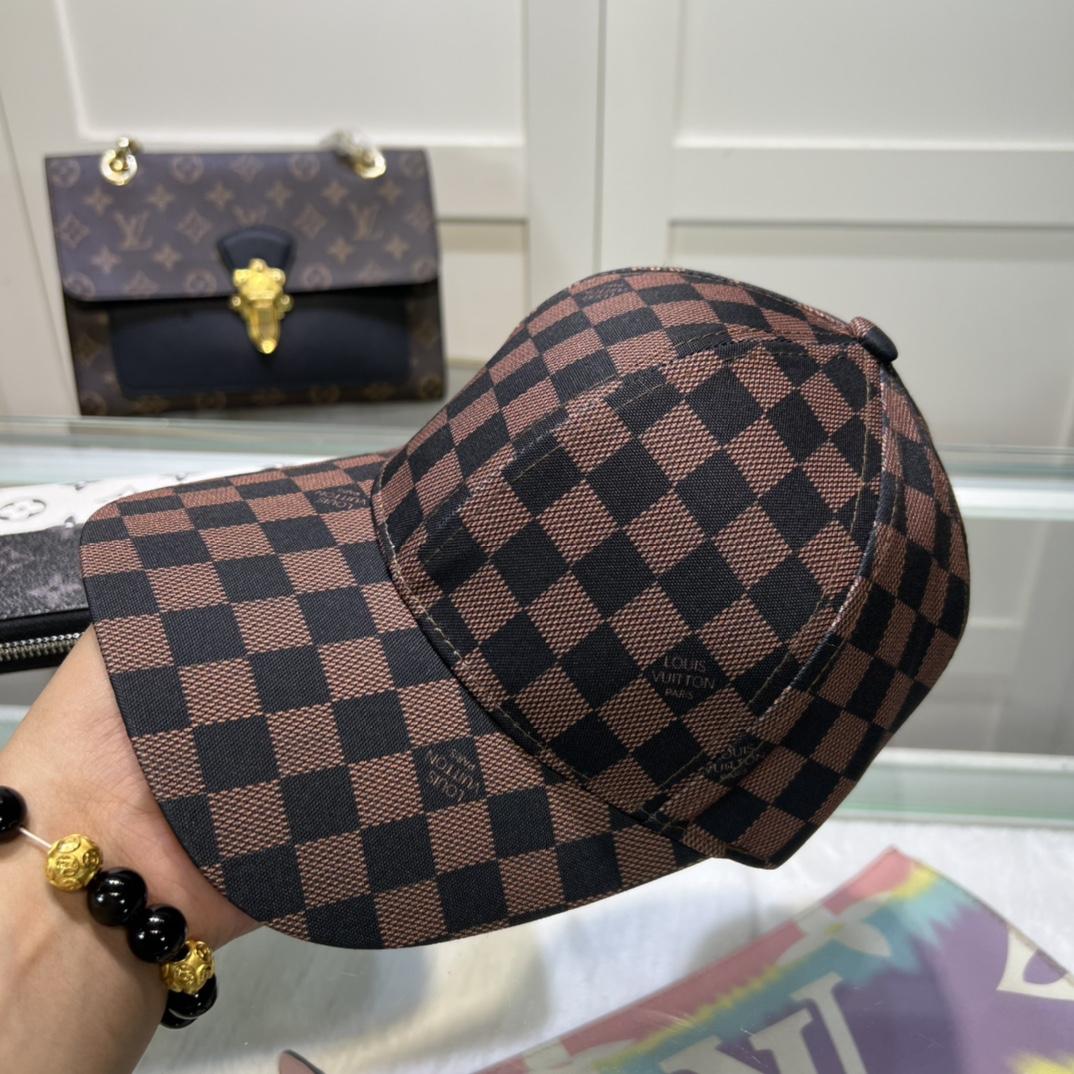Louis Vuitton Cap - FashionPlug