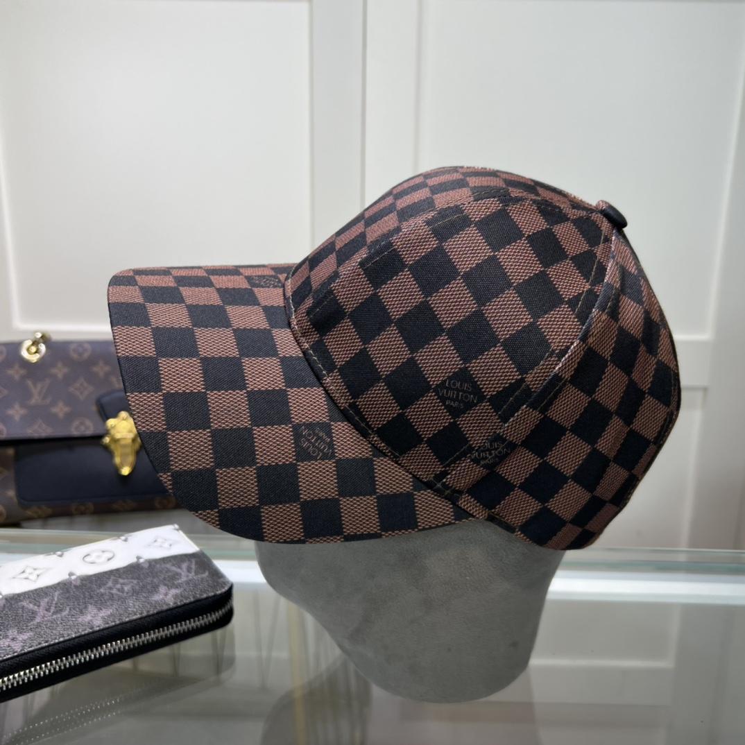 Louis Vuitton Cap - FashionPlug