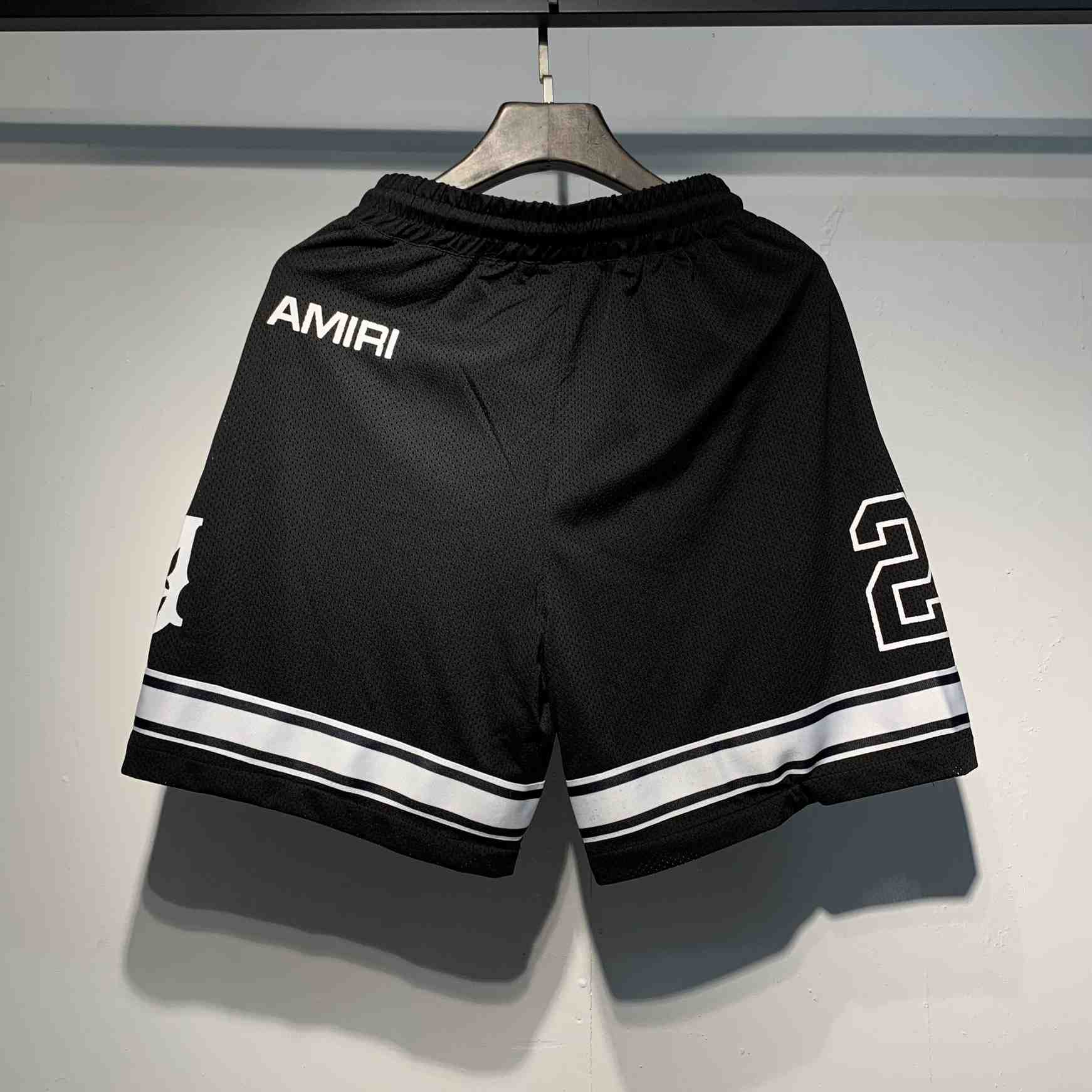 Amiri 22 Skater Shorts - FashionPlug