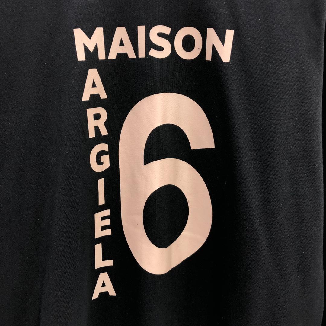 MM6 Maison Margiela Logo Oversized Sweatshirt - FashionPlug