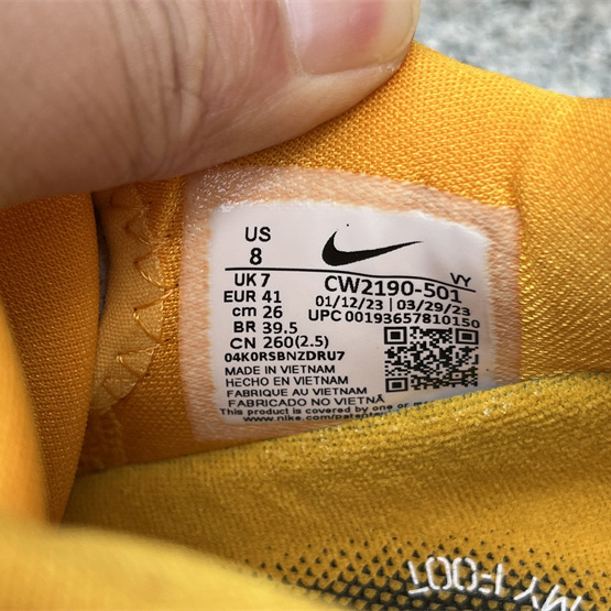 Nike Kobe 6 OFF-WHITE   CW2190-501  - FashionPlug