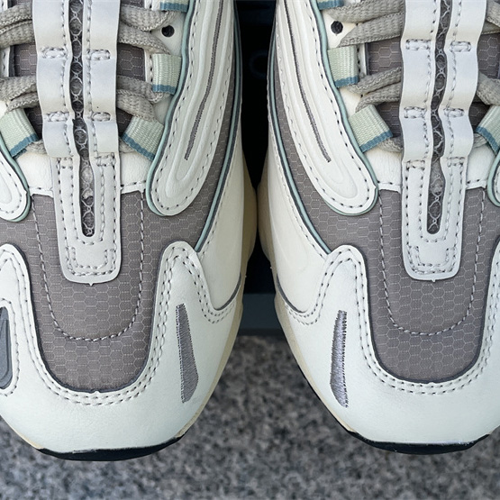 New Balance NB 1000 Y2K Sneakers      M1000WA - FashionPlug