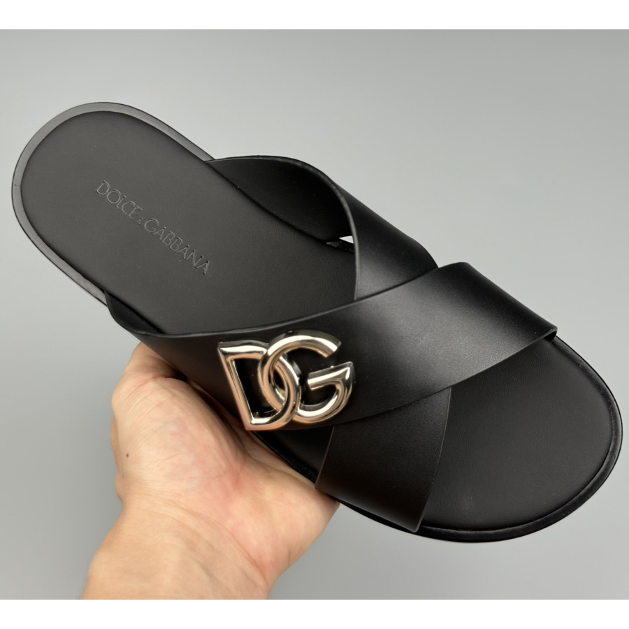 Dolce & Gabbana Logo-plaque Cross-over Leather Sandals - FashionPlug