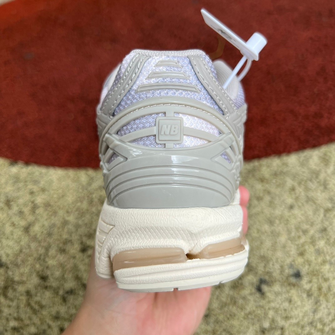 New Balance 1906R Sneakers      M1906RPA - FashionPlug