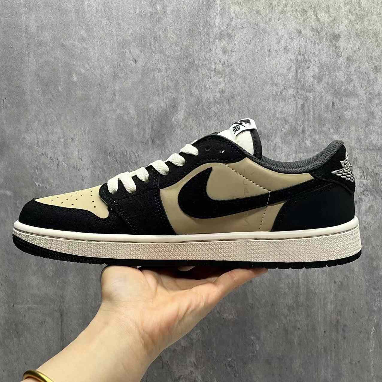 ​Travis Scott X Jordan 1 Low Sneaker   DM7866-201 - FashionPlug