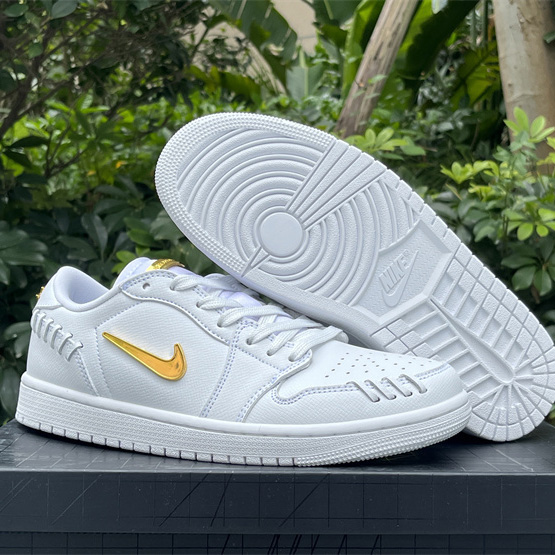 Jordan Air Jordan 1 MM LOW Sneaker    FN5032-100 - FashionPlug
