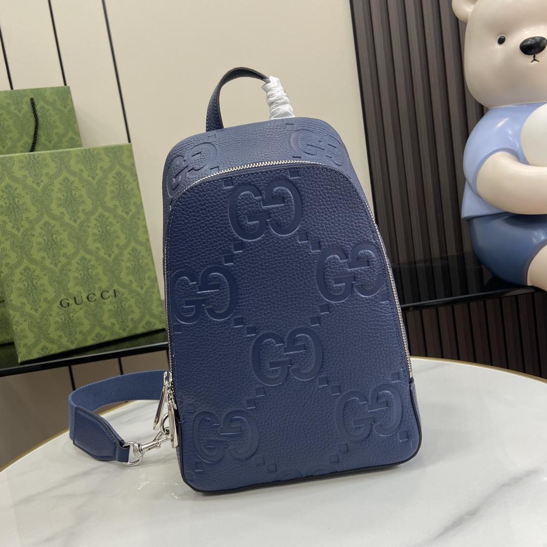 Gucci Jumbo GG Crossbody Bag - FashionPlug