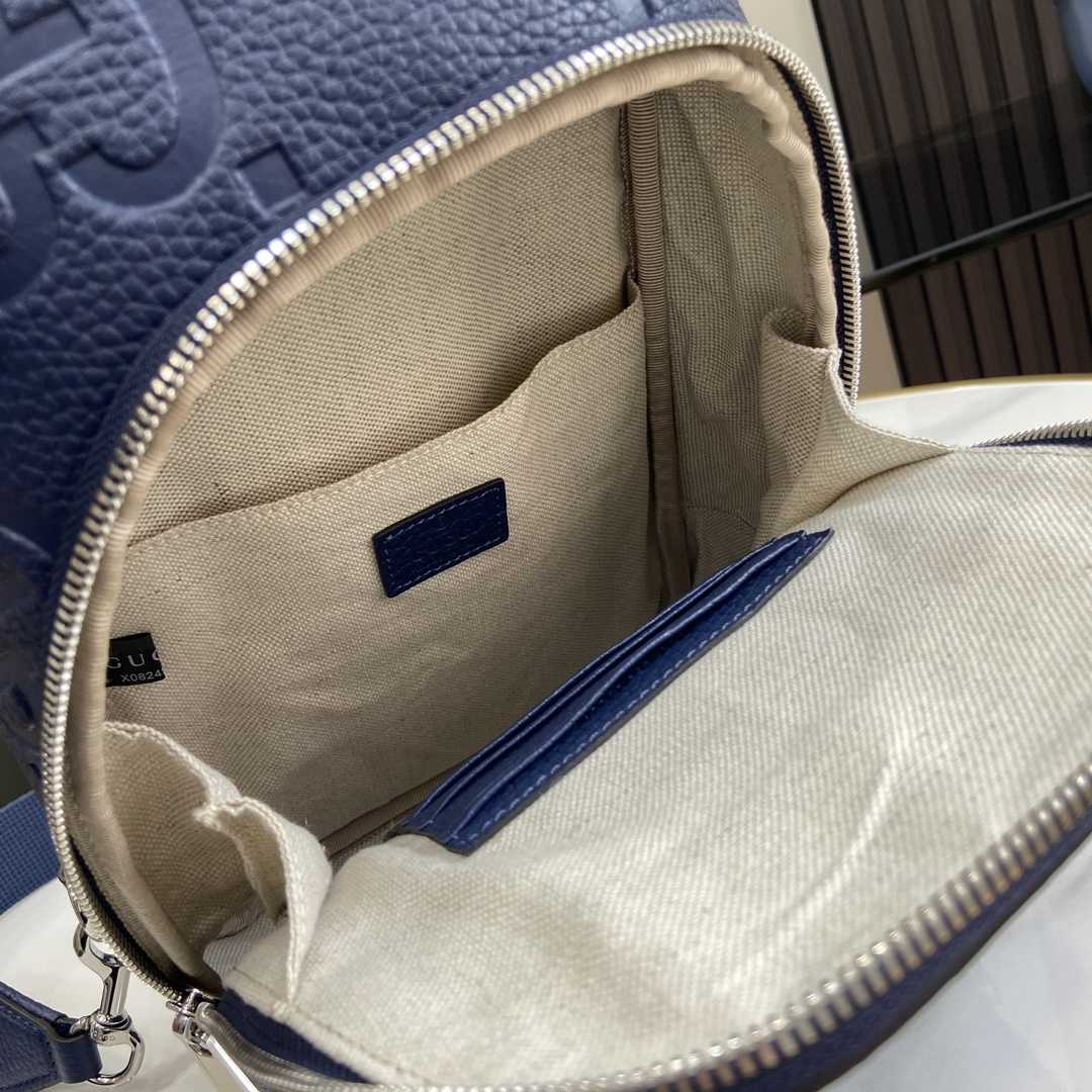 Gucci Jumbo GG Crossbody Bag - FashionPlug