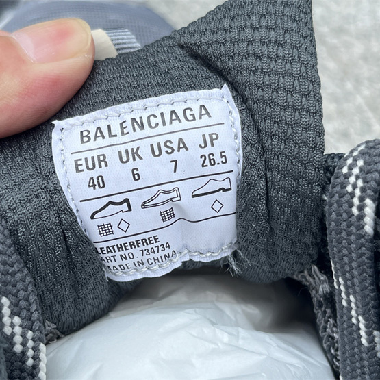 Balenciaga 3XL Sneaker - FashionPlug