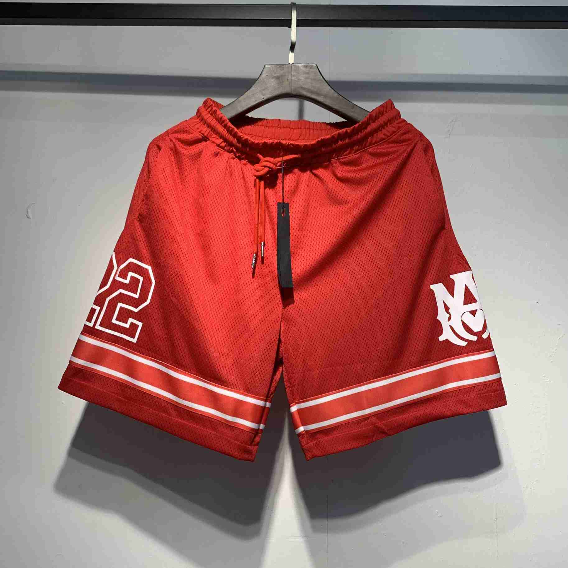 Amiri 22 Skater Shorts - FashionPlug