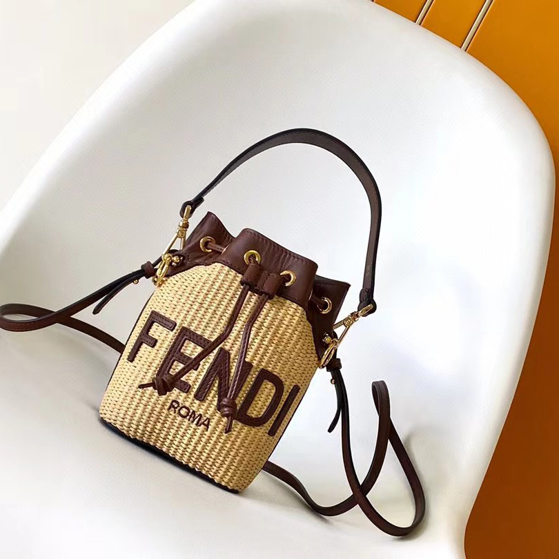 Fendi "Mon Tresor" Mini Bag  (12-18-10cm) - FashionPlug