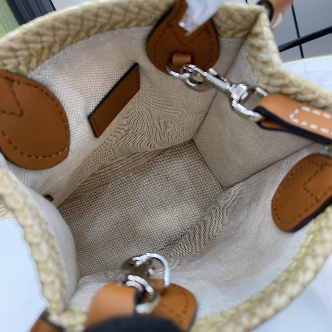 Gucci Super Mini Straw-effect Bag - FashionPlug