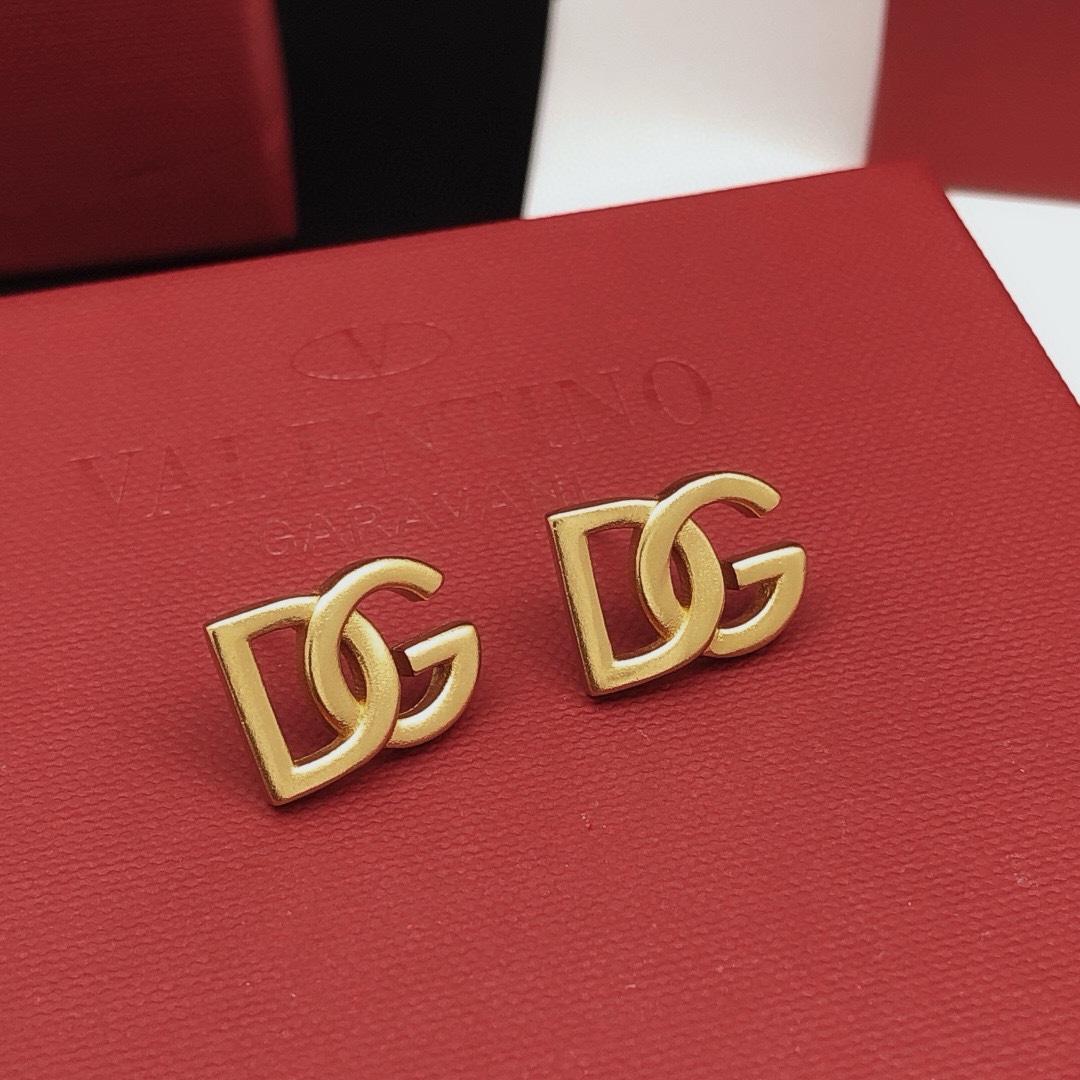 Dolce & Gabbana Earrings - FashionPlug