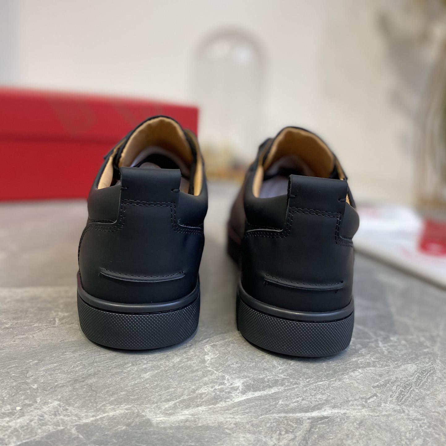 Christian Louboutin Sneakers - FashionPlug