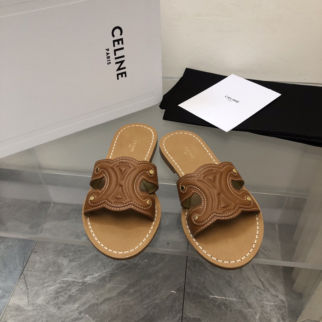 Celine Triomphe Mule In Calfskin Leather - FashionPlug