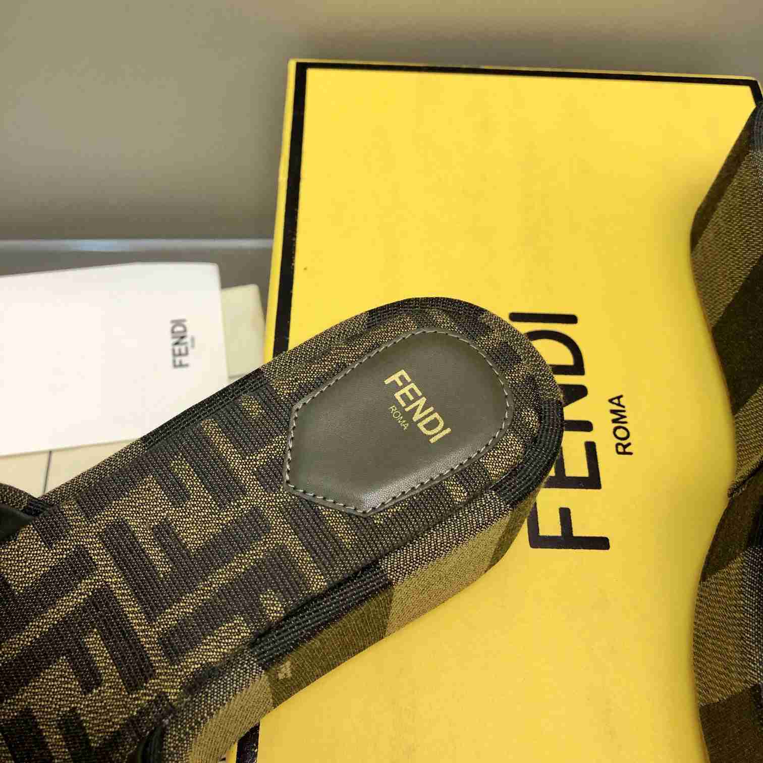 Fendi Sunshine Brown Fabric Flatform Slides - FashionPlug