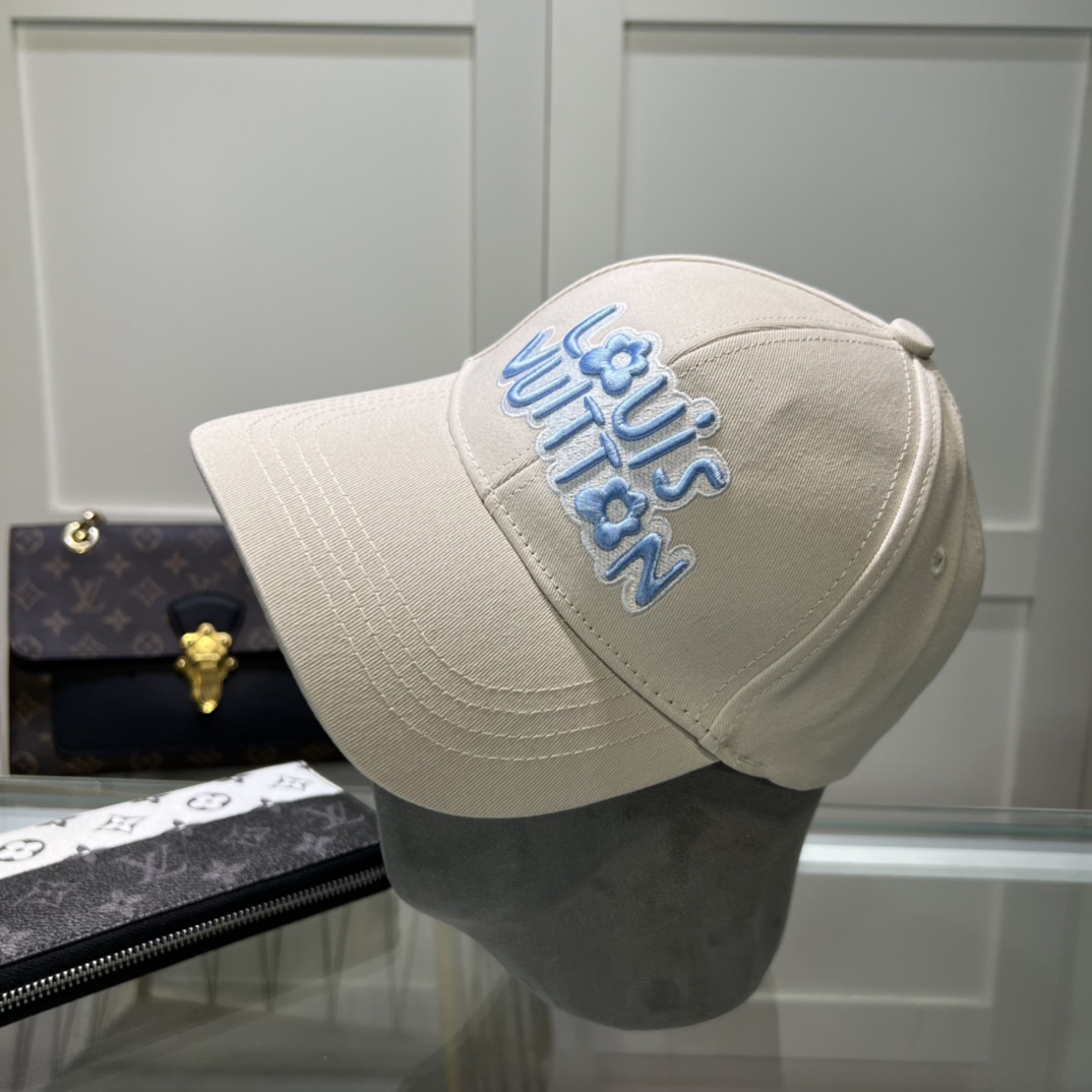 Louis Vuitton Cap - FashionPlug